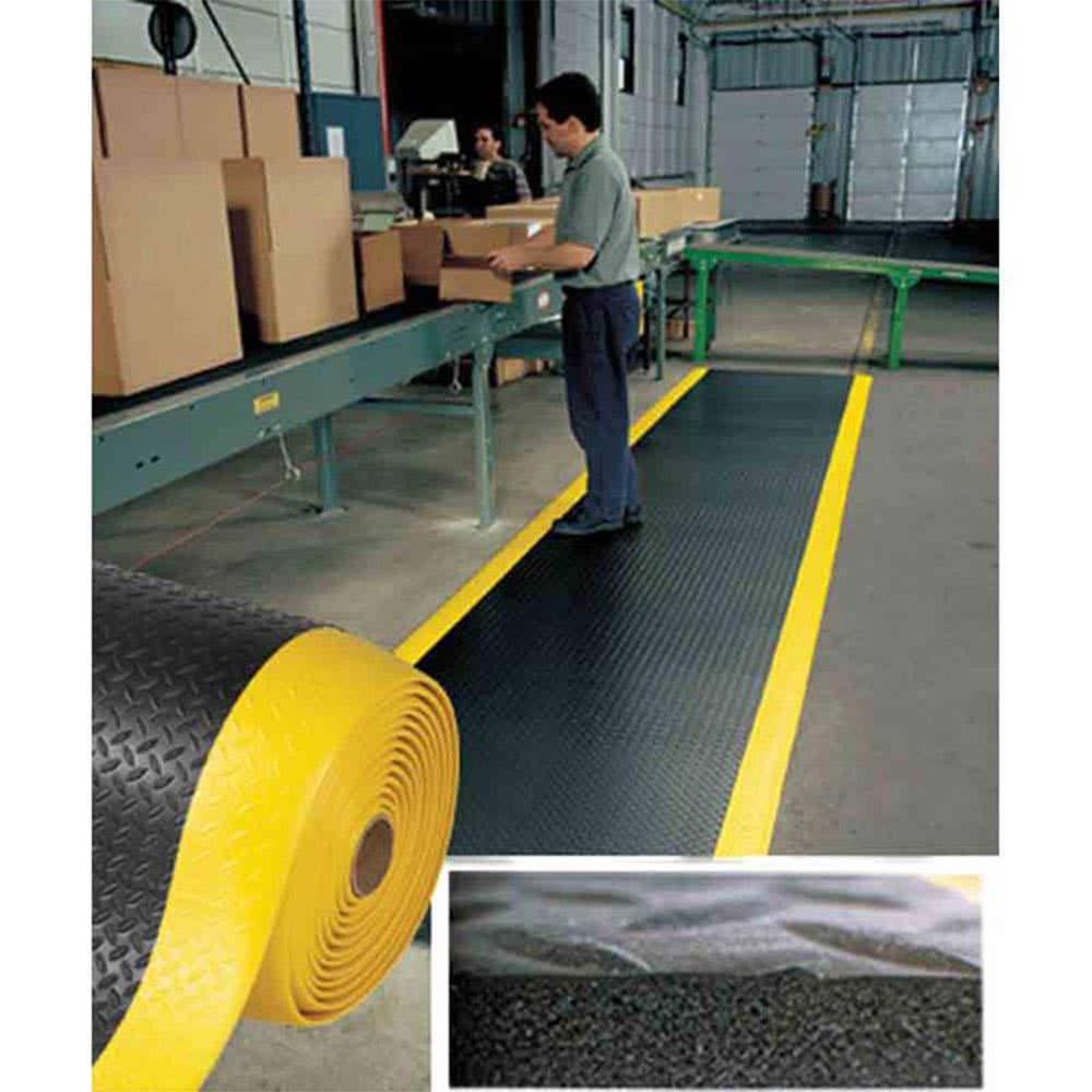 Mat Diamond Softred 910 x 1520mm Black 60013018 No-419S0035