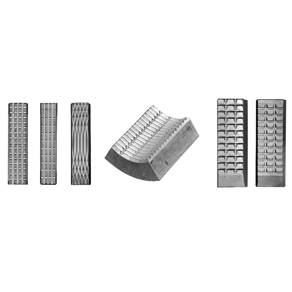 Die Tong Diamond Pattern 1/2 x 1-1/4 x 5'' 6925001 T16401-6