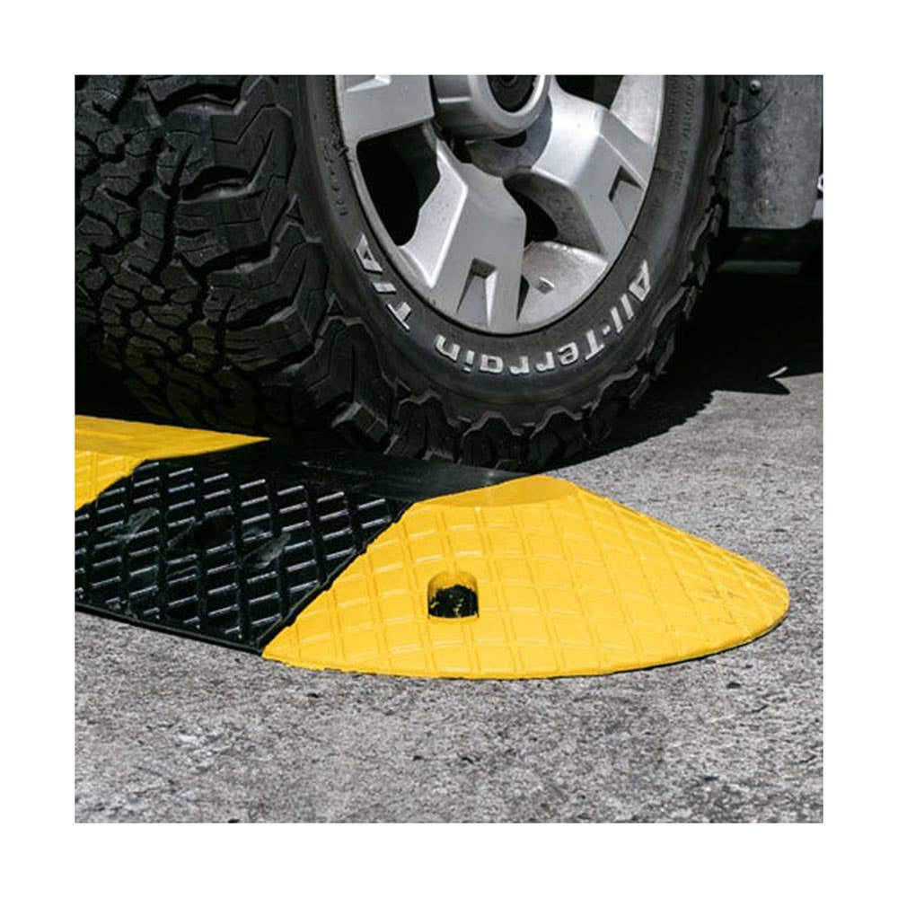 Heavy Duty Rubber End Cap For Speed Hump Black 215378 A3765