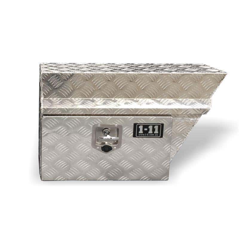 Box Truck Aluminium 750 x 520 x 270 x 400mm Checkerplate Under Right Side 91700235 UTB-R