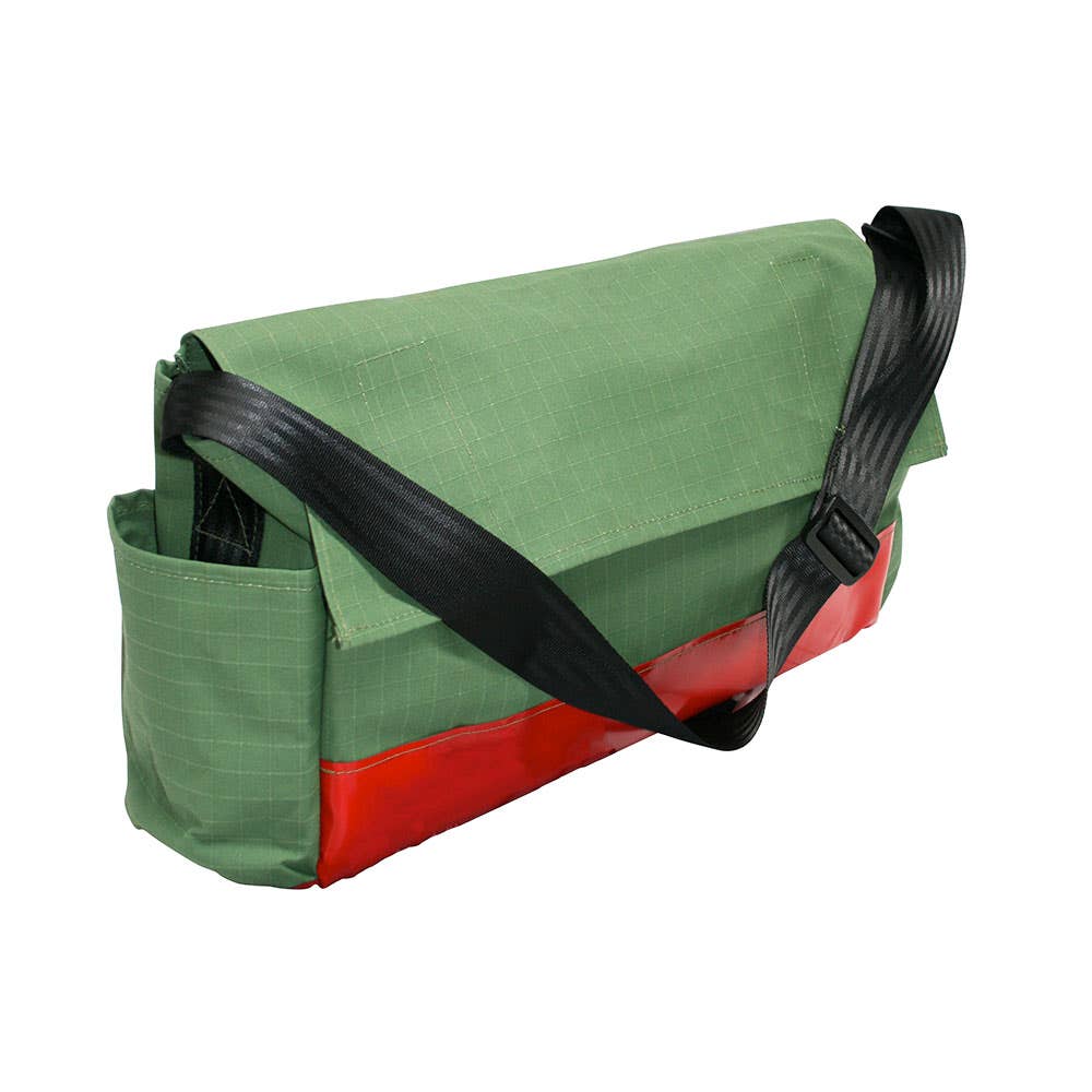 TW470 Canvas Tool Bag With PVC Base & Pockets Green 470 x 130 x 270mm 91978044 10300-TW470