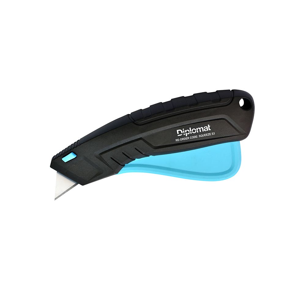 Squeeze S3 Auto Retract Safety Knife 40068174 SQUEEZE S3