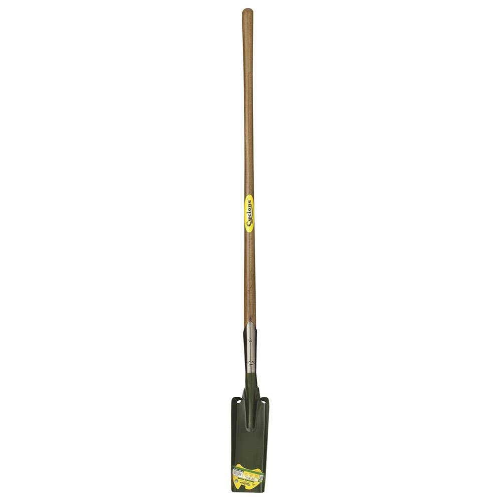 Trenching Shovel Long Wooden Handle 4507001 640216